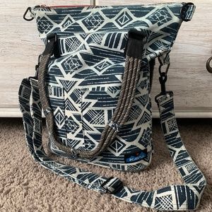 Versitle Kavu purse